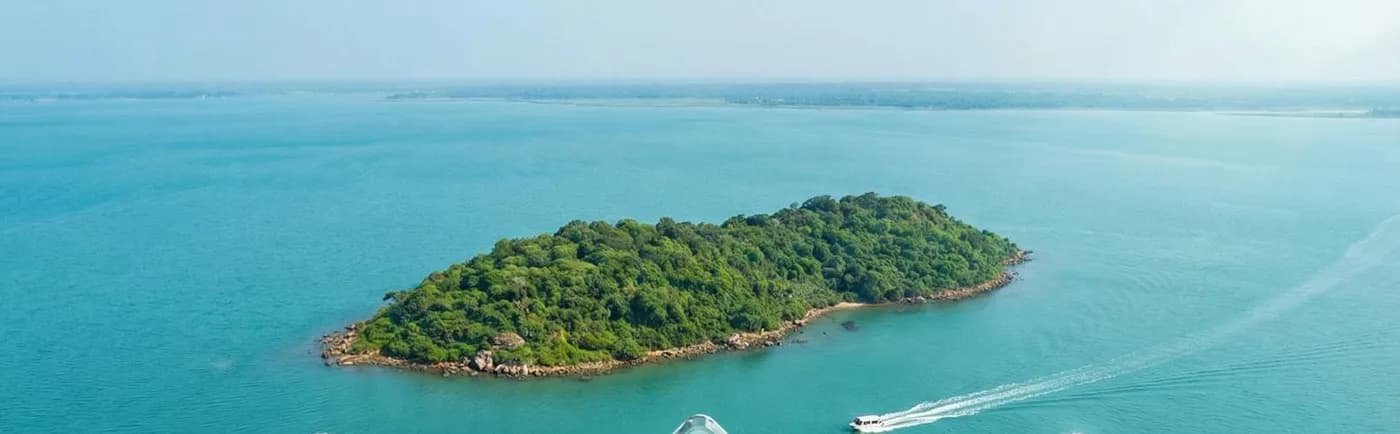 Chilika Lake, Satapada · 50 km